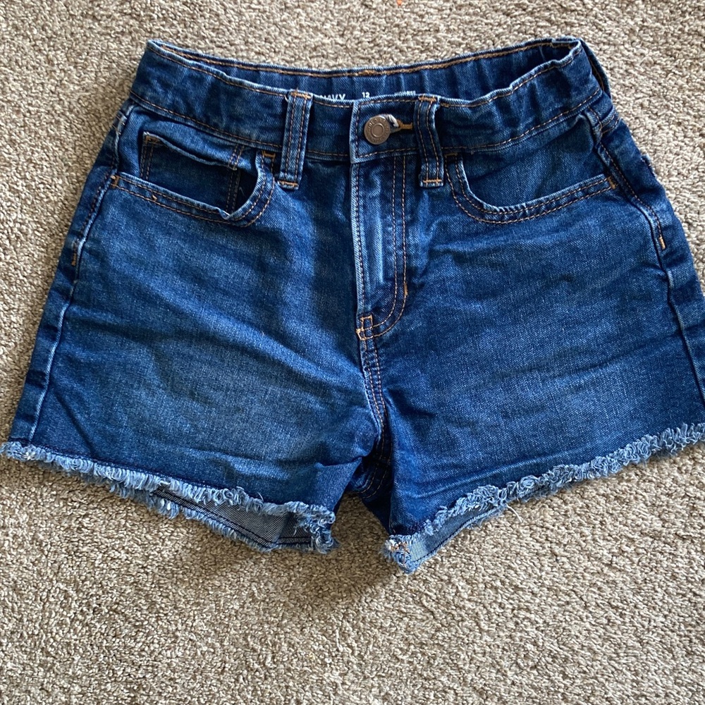 Bundle of 6 Old Navy Girls 12 slim shorts